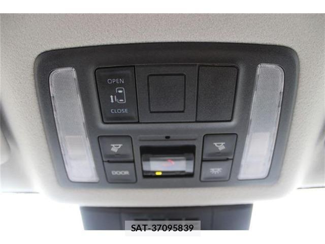 Toyota NOAH 2025-02 8660694-5