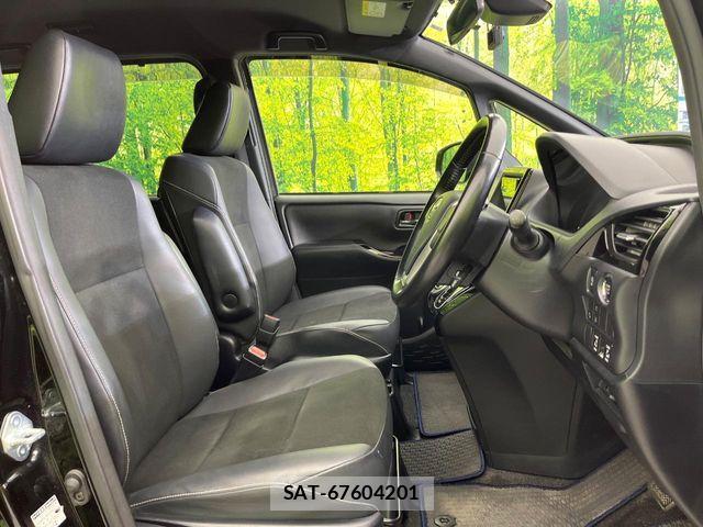 Toyota NOAH 2019-07 8660695-7