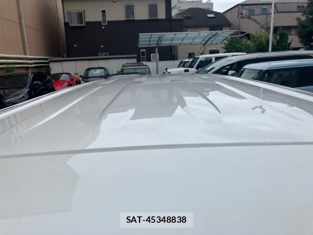 Toyota NOAH 2021-01 8660689-13