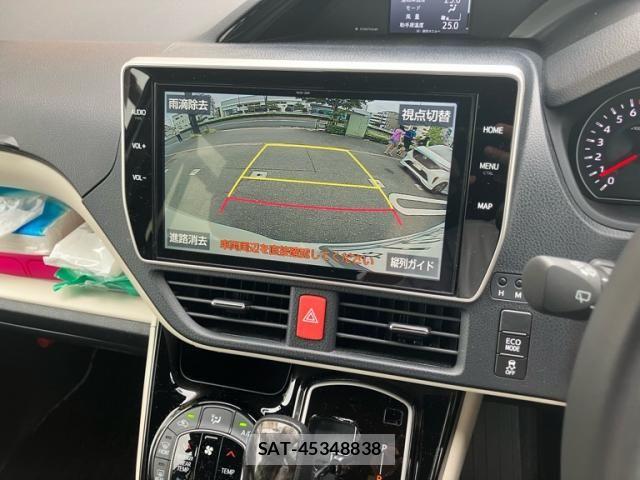Toyota NOAH 2021-01 8660689-27