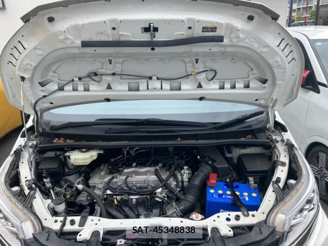 Toyota NOAH 2021-01 8660689-29