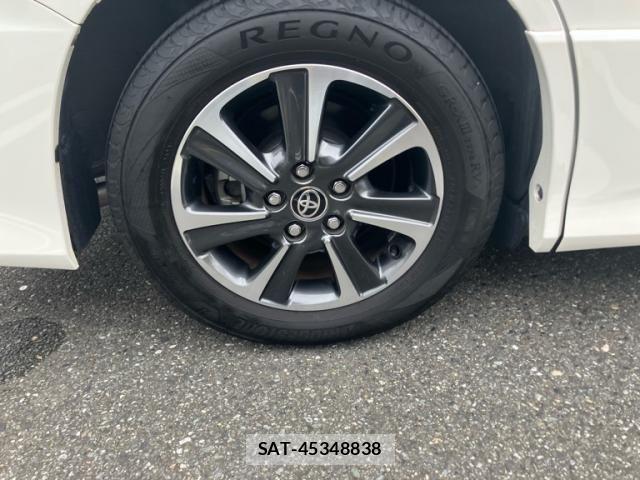 Toyota NOAH 2021-01 8660689-7