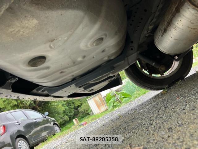 Toyota NOAH 2012-04 8660700-10