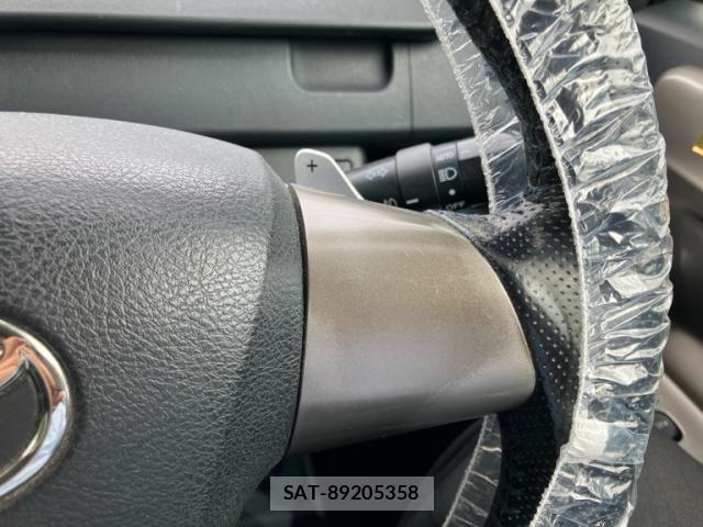 Toyota NOAH 2012-04 8660700-20
