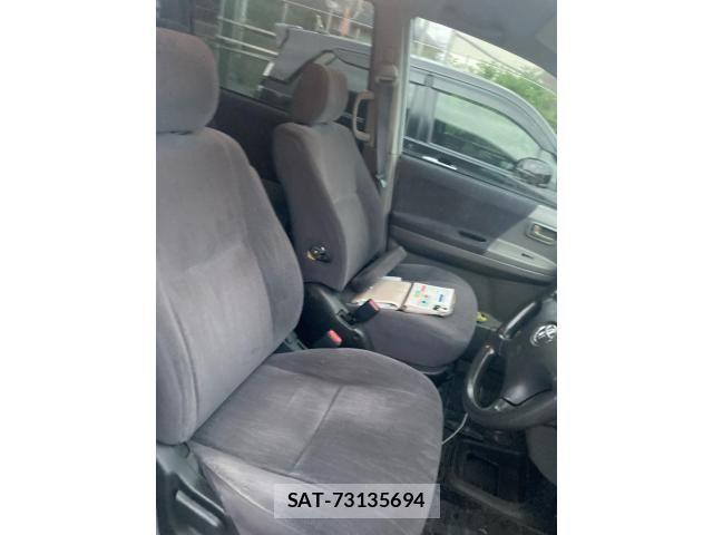 Toyota NOAH 2003-09 8666655-4