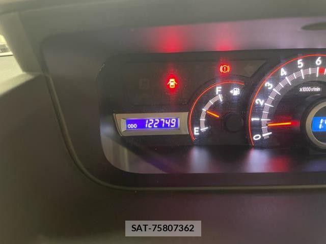 Toyota NOAH 2007-08 8666652-5