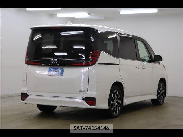 Toyota NOAH 2022-09 8660686-18