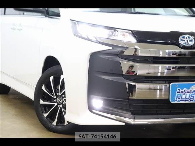 Toyota NOAH 2022-09 8660686-22