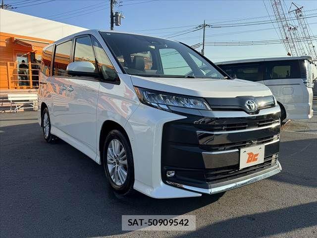 Toyota NOAH 2022-04 8660691-7