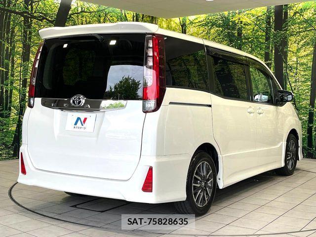 Toyota NOAH 2014-03 8666649-16