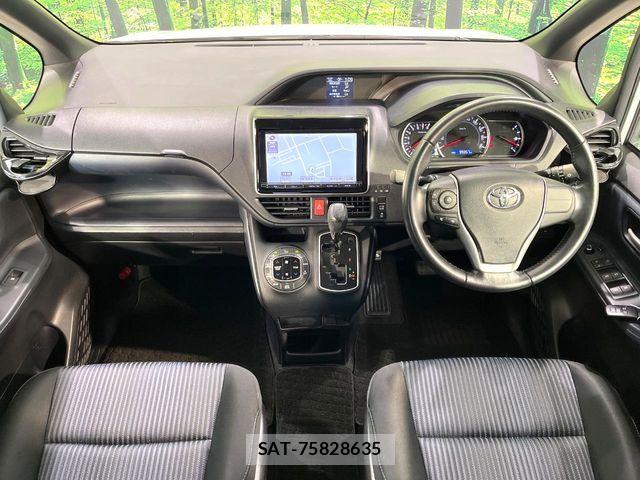 Toyota NOAH 2014-03 8666649-1