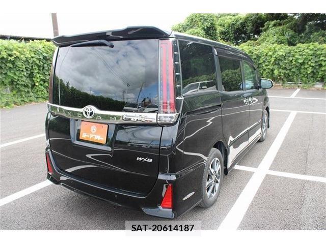 Toyota NOAH 2020-10 8666648-9