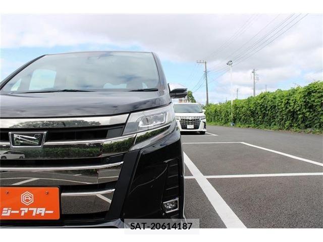 Toyota NOAH 2020-10 8666648-16