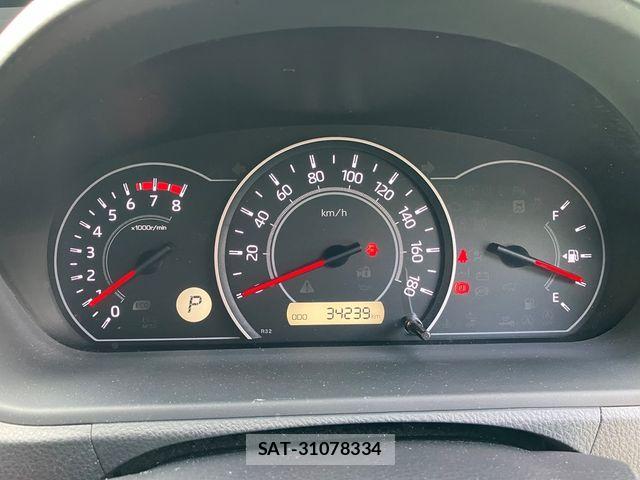 Toyota NOAH 2021-07 8660693-18