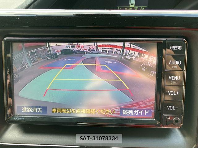 Toyota NOAH 2021-07 8660693-24