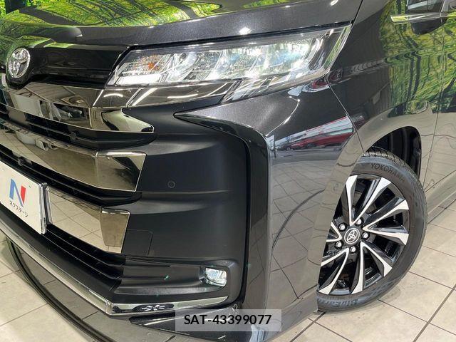 Toyota NOAH 2022-04 8686169-12