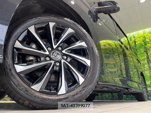 Toyota NOAH 2022-04 8686169-13