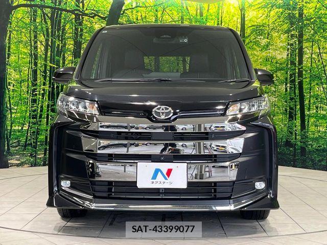 Toyota NOAH 2022-04 8686169-14