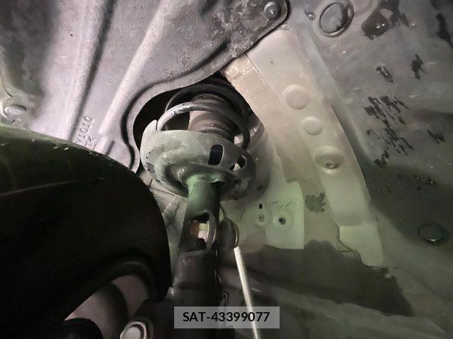 Toyota NOAH 2022-04 8686169-19