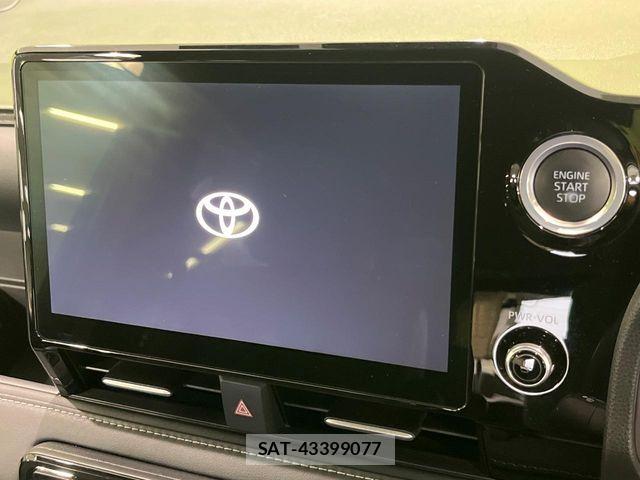 Toyota NOAH 2022-04 8686169-3