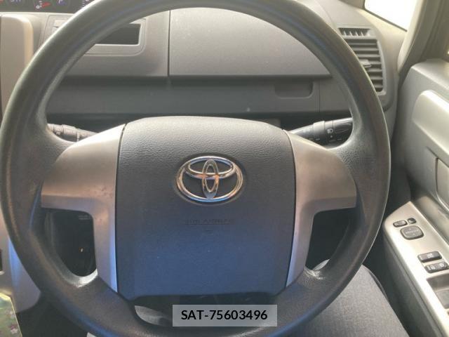 Toyota NOAH 2008-06 8686173-10
