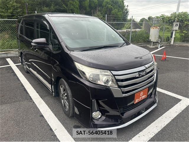 Toyota NOAH 2014-05 8686170-0
