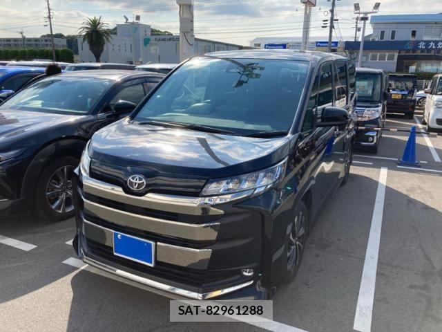 Toyota NOAH 2023-09 8686171-0