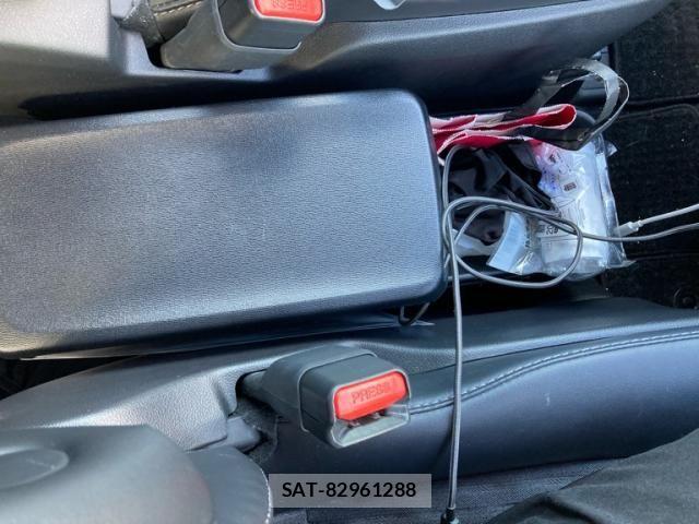 Toyota NOAH 2023-09 8686171-21