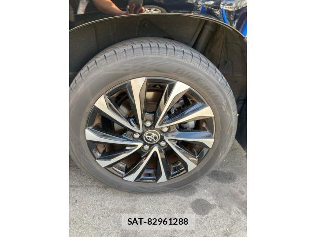 Toyota NOAH 2023-09 8686171-4