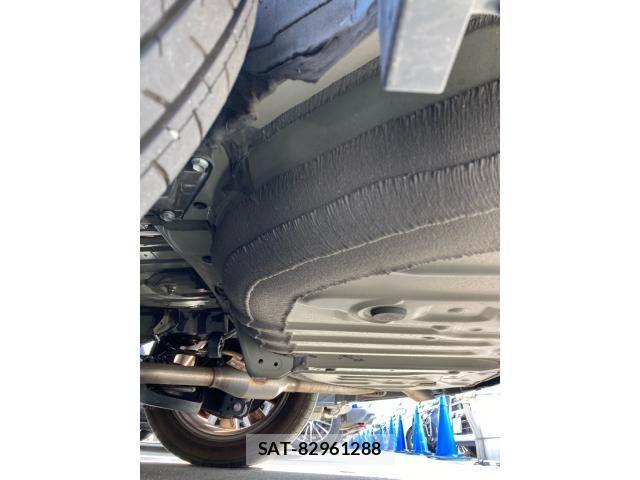 Toyota NOAH 2023-09 8686171-7