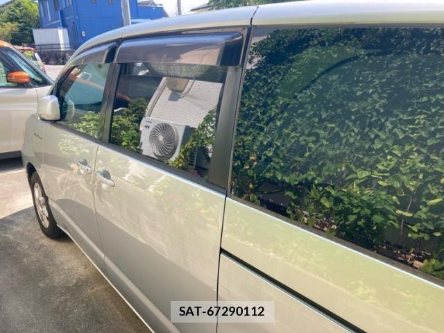 Toyota NOAH 2003-09 8686174-3