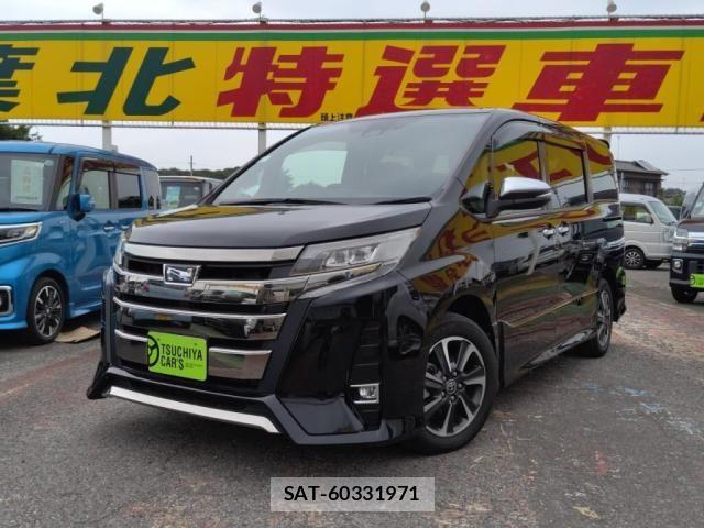 Toyota NOAH 2021-11 8686172-0