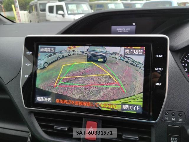 Toyota NOAH 2021-11 8686172-17