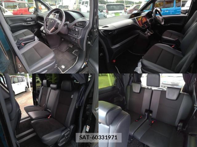 Toyota NOAH 2021-11 8686172-6