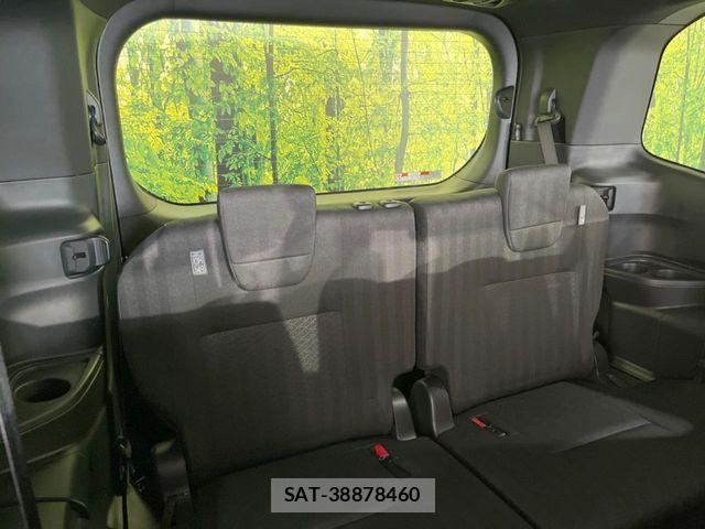 Toyota NOAH 2024-11 8744746-9