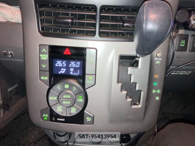 Toyota NOAH 2009-09 8744770-18
