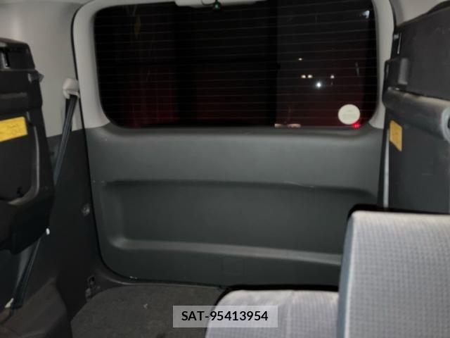 Toyota NOAH 2009-09 8744770-26