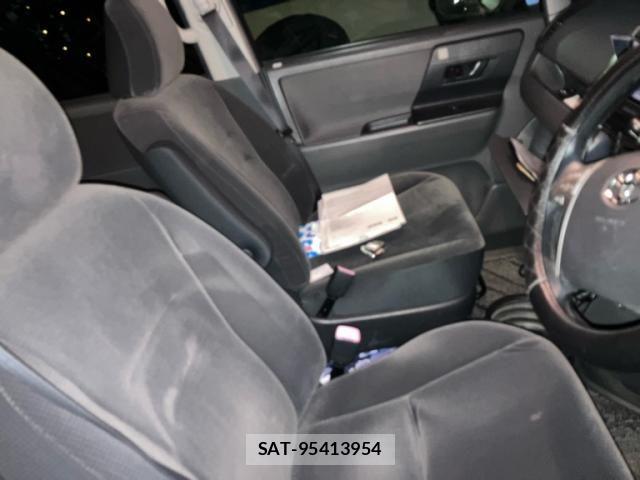 Toyota NOAH 2009-09 8744770-28