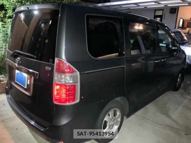 Toyota NOAH 2009-09 8744770-3