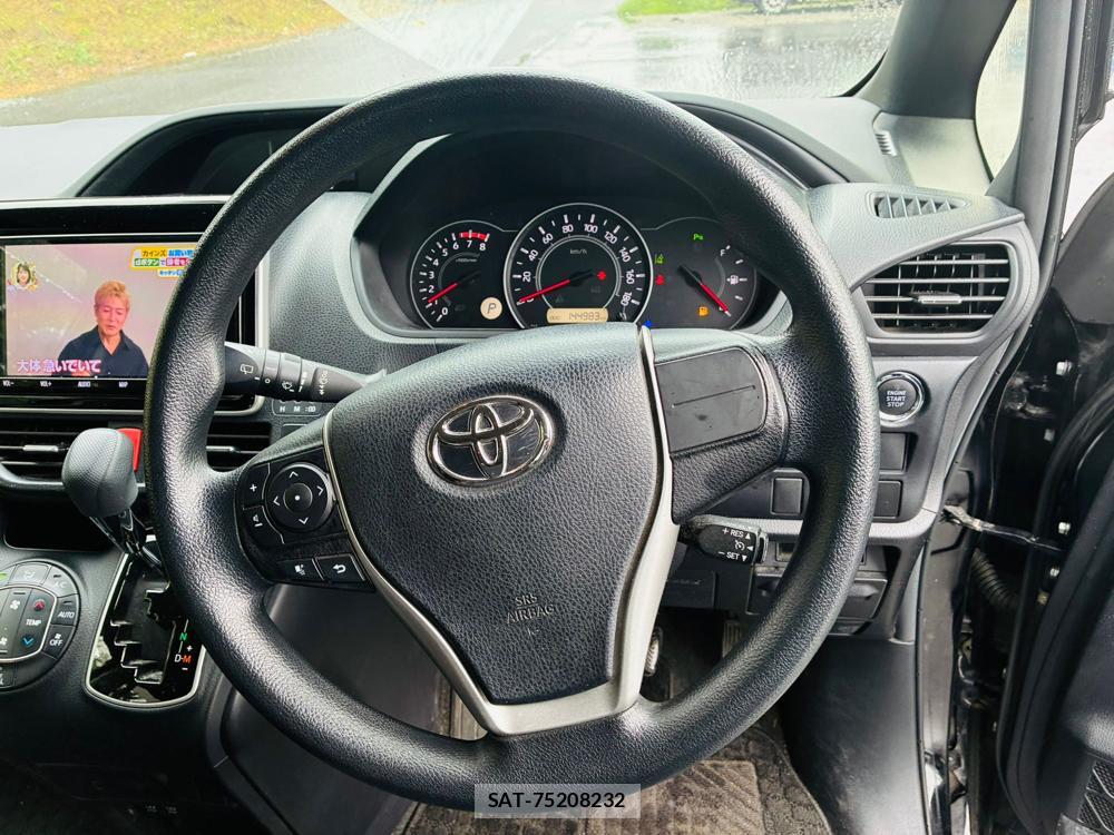 Toyota NOAH 2020-02 8696933-14