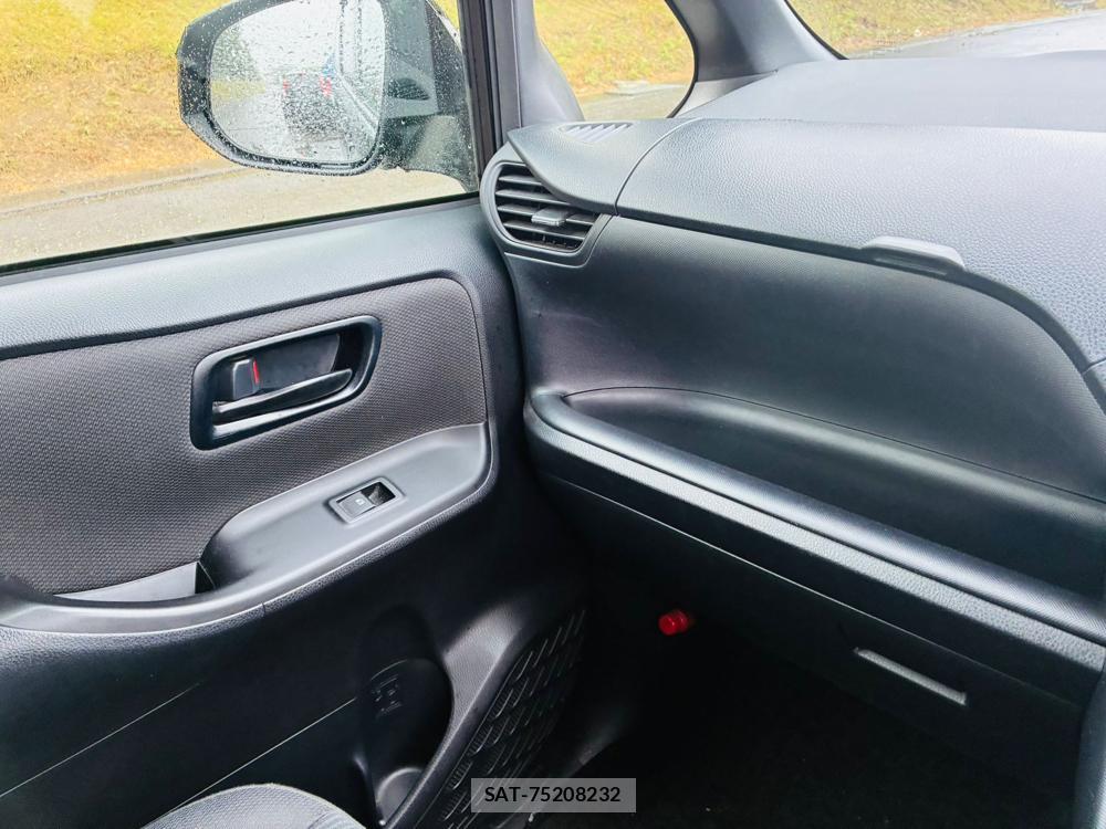 Toyota NOAH 2020-02 8696933-22
