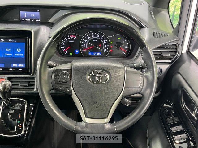 Toyota NOAH 2021-01 8744750-11