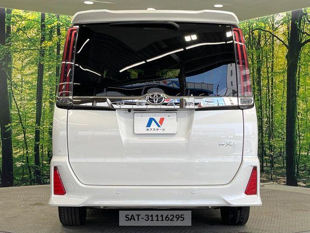 Toyota NOAH 2021-01 8744750-15