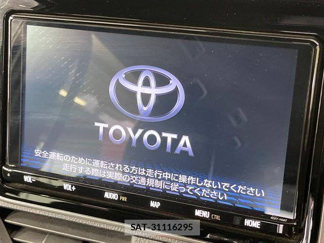 Toyota NOAH 2021-01 8744750-3