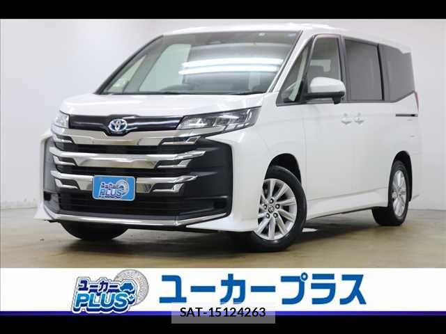 Toyota NOAH 2023-02 8744749-0
