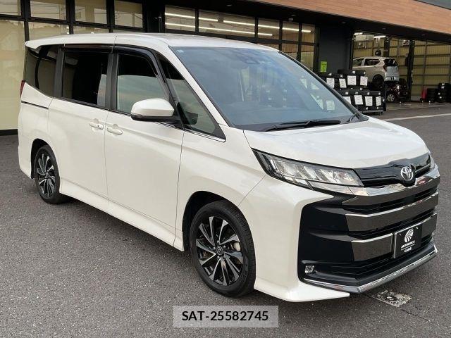 Toyota NOAH 2024-11 8744744-6