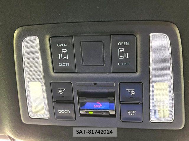 Toyota NOAH 2023-04 8744742-4