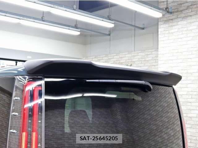 Toyota NOAH 2017-12 8744748-18