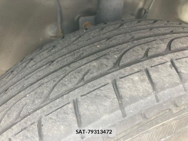 Toyota NOAH 2006-02 8744769-4