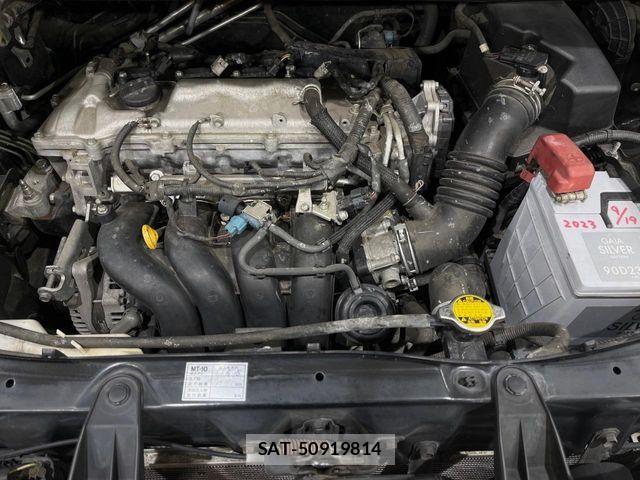 Toyota NOAH 2013-06 8744760-17